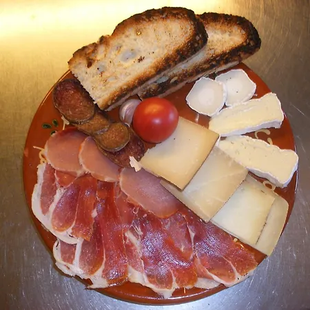 Ca De Graus מלון 2*