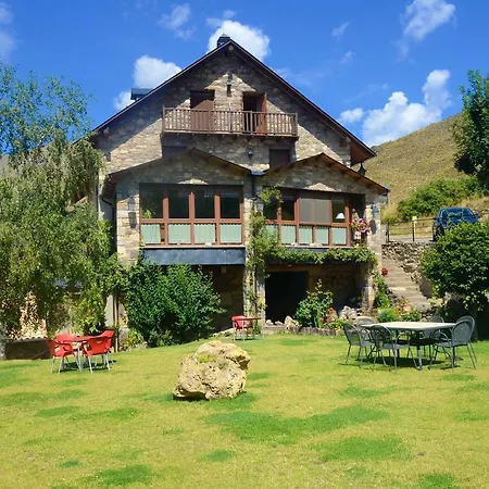 Ca De Graus מלון Castanesa