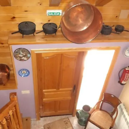 מלון Ca De Graus 2*