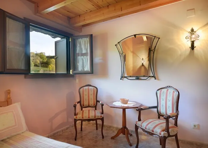 Ca De Graus Hotel 2*